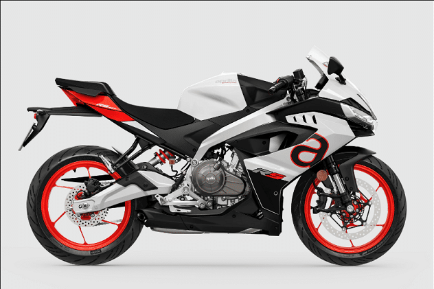 aprilia rs 457 price in india on road